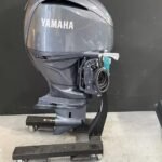 Yamaha 300 PK EFI outboard engine