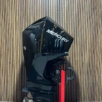 Mercury F225 V6 '21 outboard engine