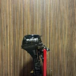 Suzuki DF20ATL outboard engine