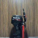 Suzuki DF60A outboard engine