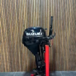Suzuki DF8A '23 outboard engine